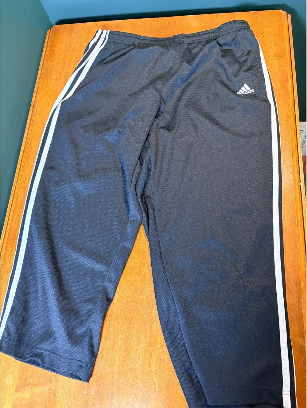 Adidas Black and White 3-Stripes Athletic Track Capris Size Large (L)